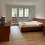 Velveta 3* Špindlerŭv Mlýn