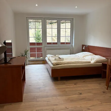 Velveta 3* Špindlerŭv Mlýn
